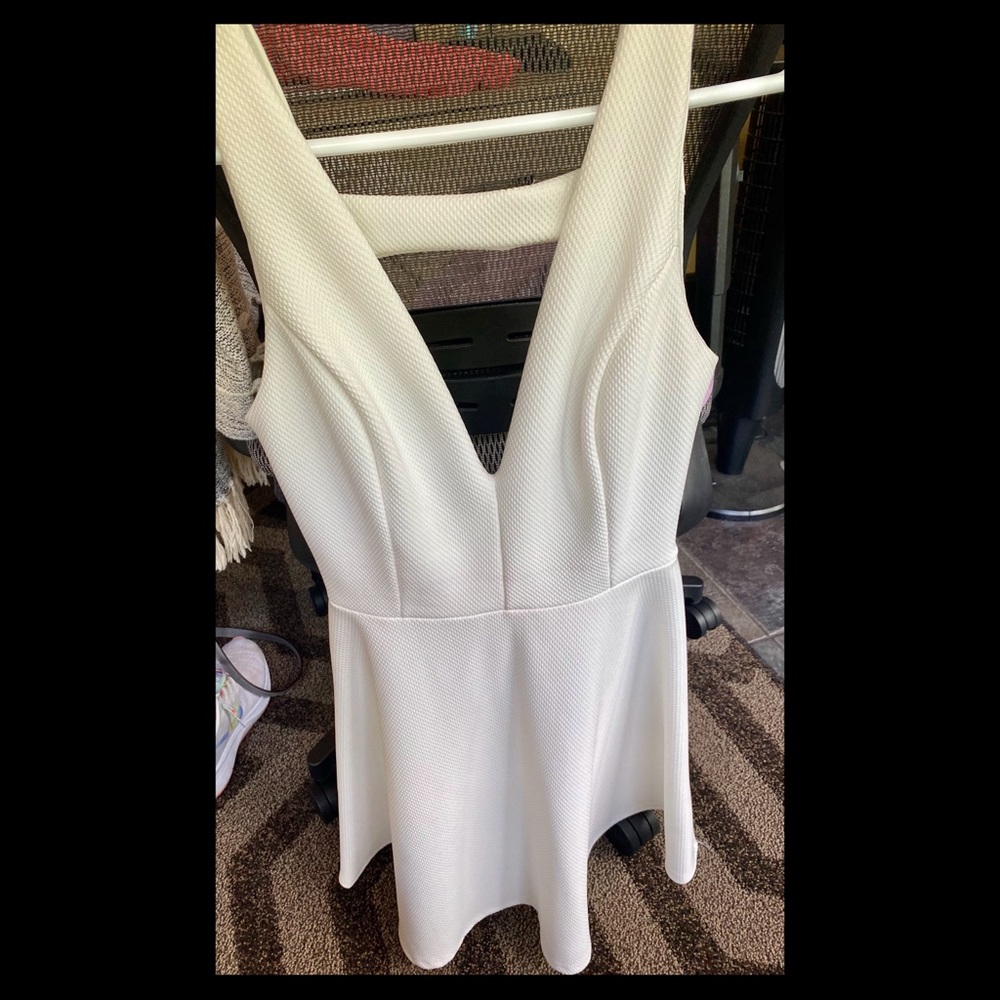 White deep v skater dress, with bow back